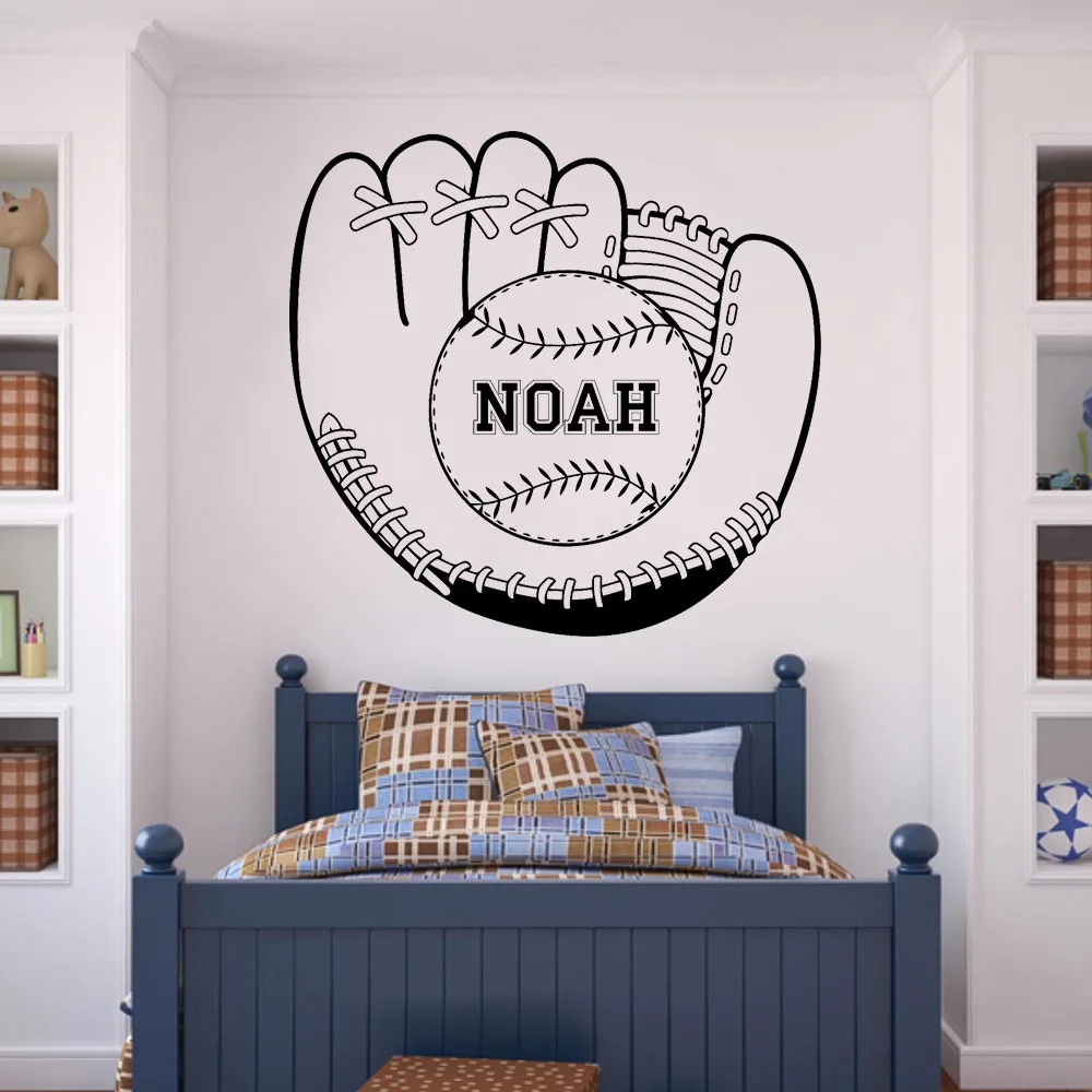 Бейсбольная перчатка с шариком наклейка на стену именем заказ для декора комнаты