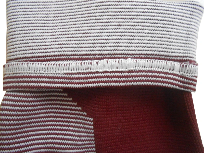 2 пары Хорошие эластичные длинные колено Поддержка рукавом ремень трикотажные