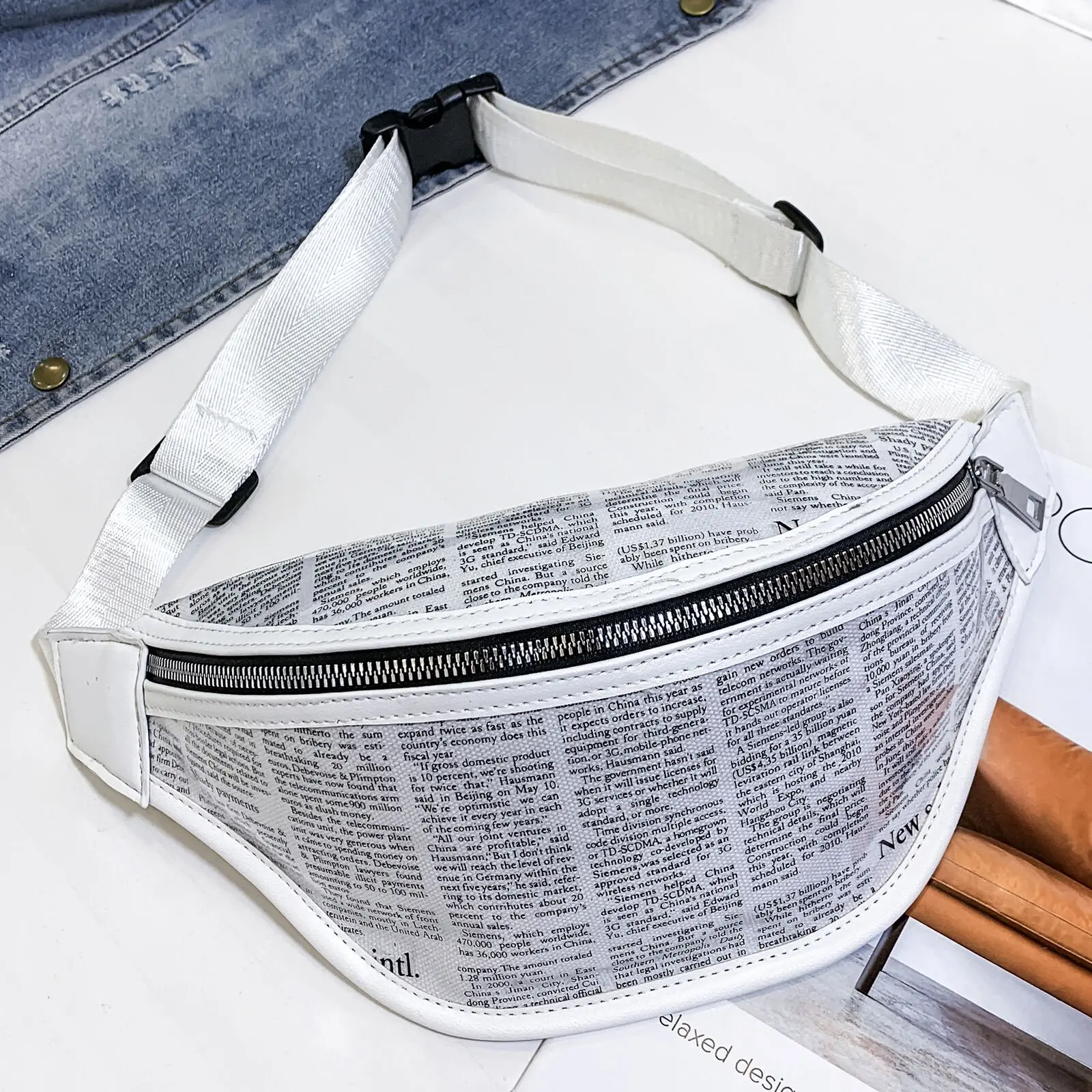Модные женские маленькая поясная сумка Fanny Pack ПВХ сумка кошелек на пояс, Дамский кошелек, чехол для телефона чехол сумка для путешествий белый черный розовый красный зеленый - Цвет: Белый