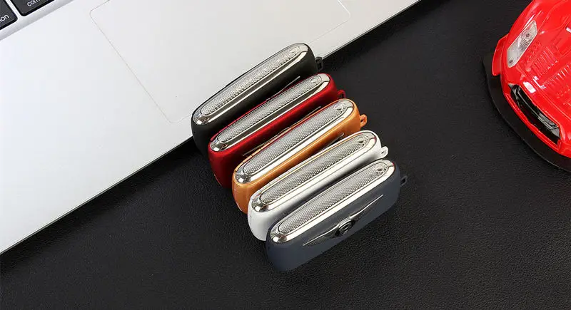 Разблокированный Bluetooth мини мобильный телефон Bluetooth Dialer автомобильный стиль мобильный телефон две sim-карты двойной режим ожидания волшебный голосовой набор скорости V8 X8