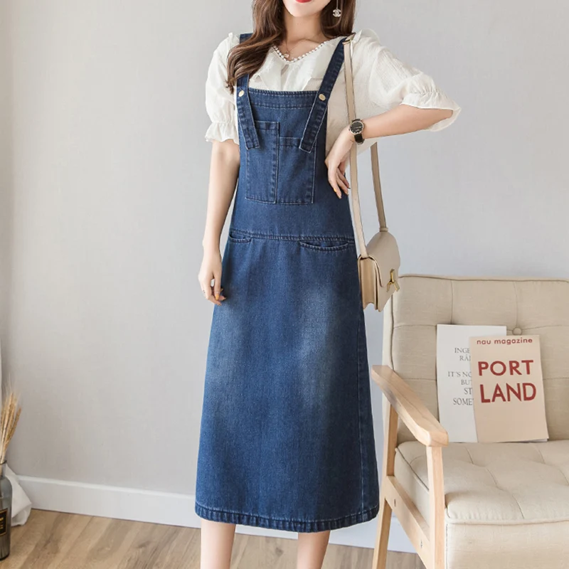 Женское платье на бретельках джинсовое большого размера с регулируемыми