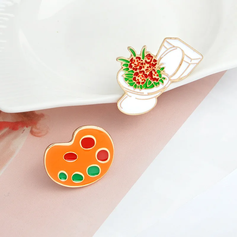 Creative fashion enamel brooch flash paint pyramid detergent sewing machine badge men and women denim shirt pin jewelry | Украшения и