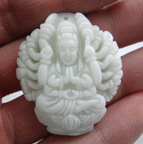 Подвеска-Амулет из натурального искусственного китайского камня ручной работы