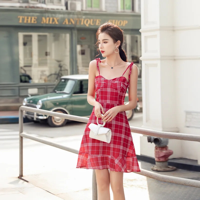 

Big Size Women Evening Party Club Dress Women Backless Elegant Red Dress Summer Spaghetti Strap Classic Print Plaid Mini Dress