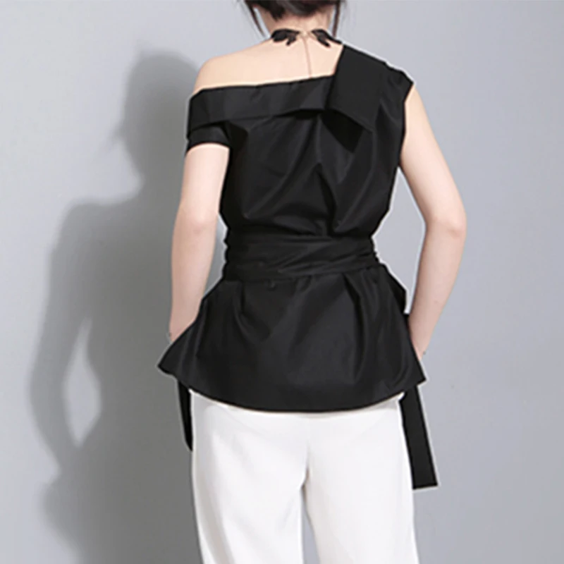 Женская офисная блузка без рукавов черная Асимметричная Блузка цвета хаки с