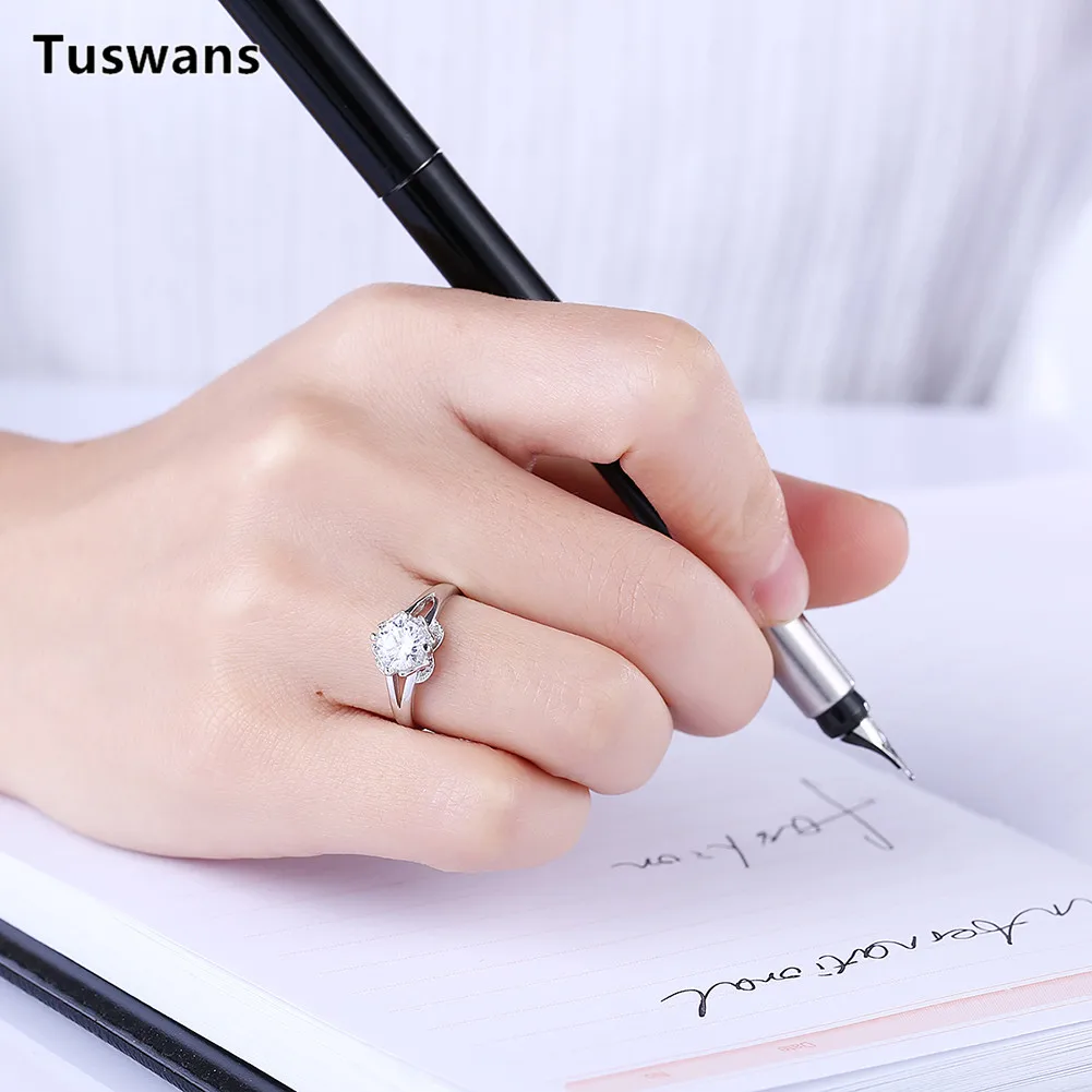 Женское кольцо с цветами изящное регулируемое из серебра 925 пробы блестящим