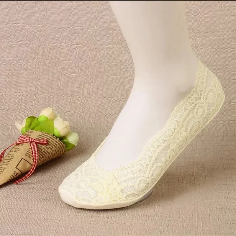 Кружевные женские носки на каблуке открытые дышащие с закрытым верхом Милые