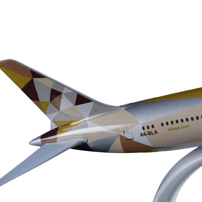 20 см модель самолета Etihad B787, поделки из сплава, Boeing 787, авиационный самолет, авиационный сувенир, подарок для взрослых и детей на день рождения, игрушки