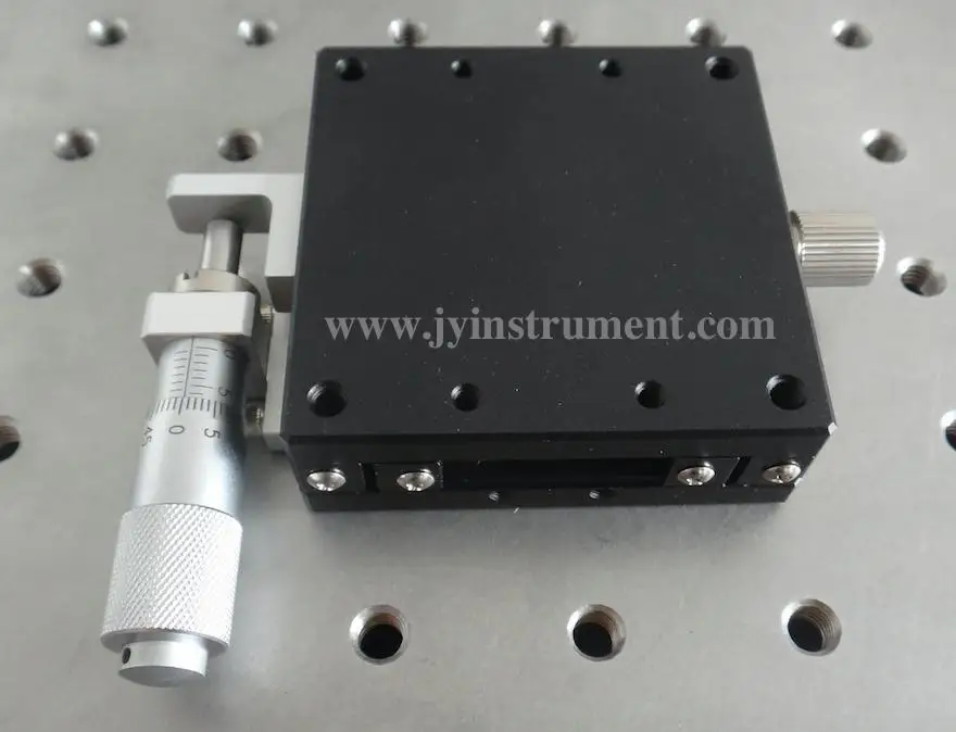 Ручной линейный стол поступательного перемещения с шариковым винтом и переводом