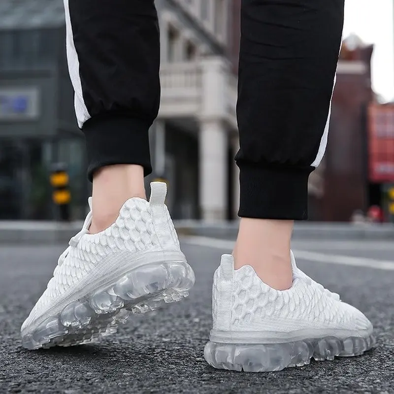 2019 Summer New Low-cut Men's Sneakers Breathable Low Heel Lace Casual Shoes Male Fashion Mesh White Kanye West |