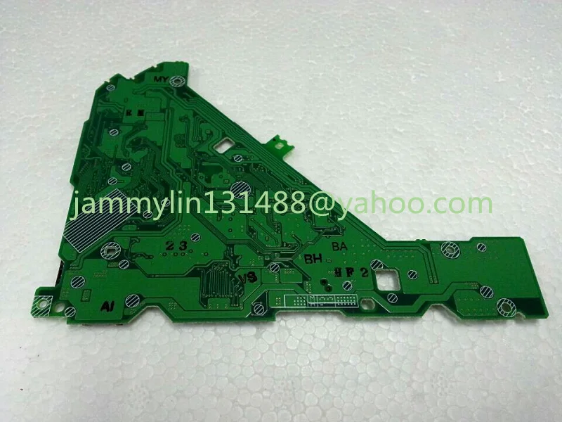 БЕСПЛАТНЫЙ ПОСТ Новый Matsushita 6 CD / DVD-чейнджер 19-контактный PCB для Mercedes PORSCHE COMAND APS NTG3