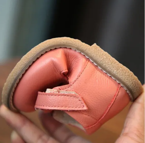 Туфли детские из натуральной кожи с Т-образным ремешком розовые белые черные на