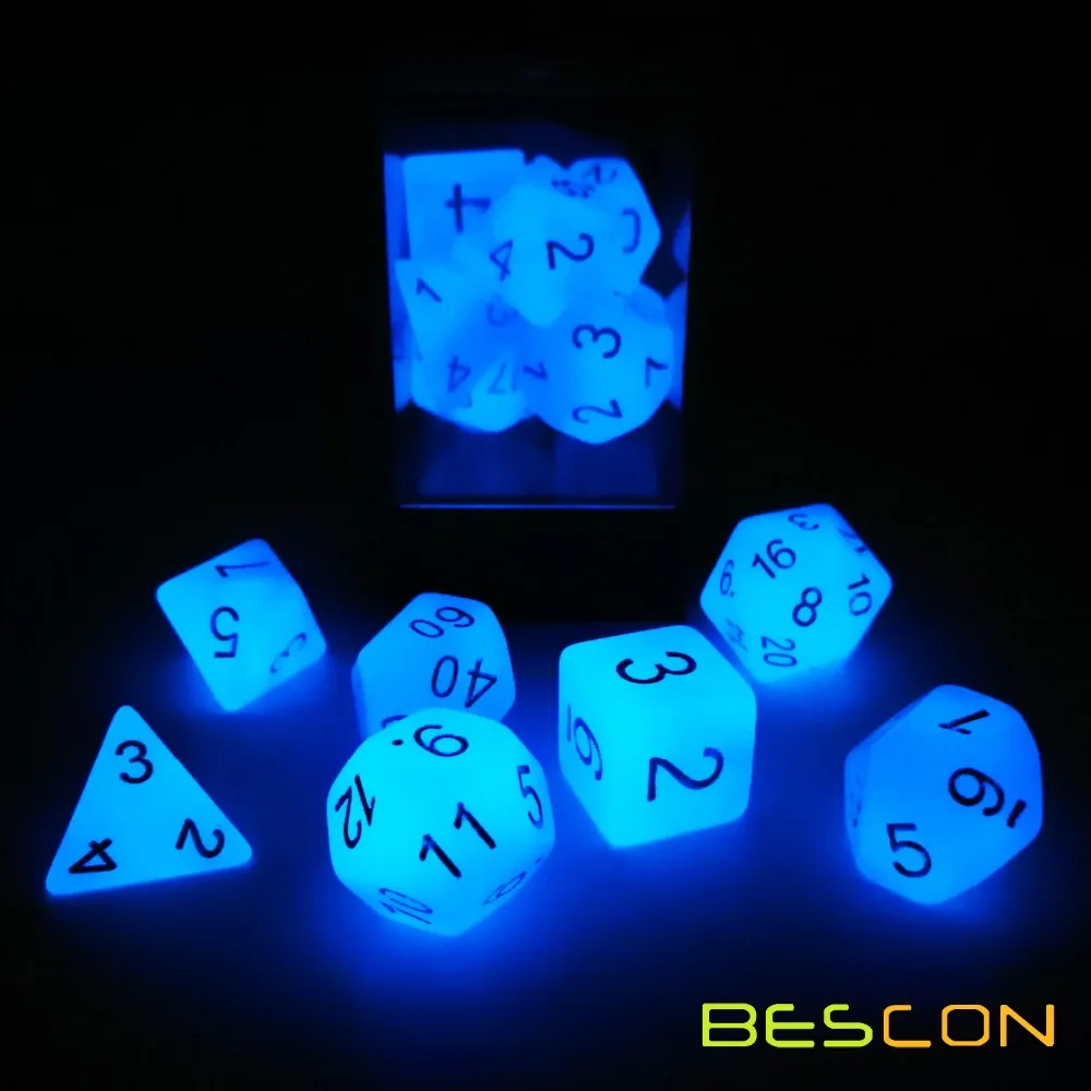 Bescon Близнецы светящиеся многогранные Dice 7 шт набор ледяной ROCKS, RPG Набор кубиков d4 d6 d8 d10 d12 d20 d%, коробка в форме лего-блока упаковки