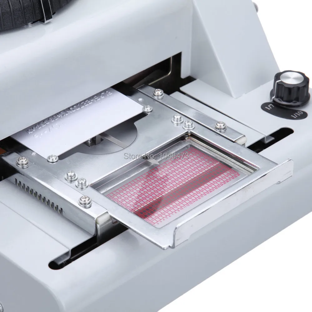 Руководство 72 характер ПВХ Карты Embosser Тиснения Код Принтера Ротационная