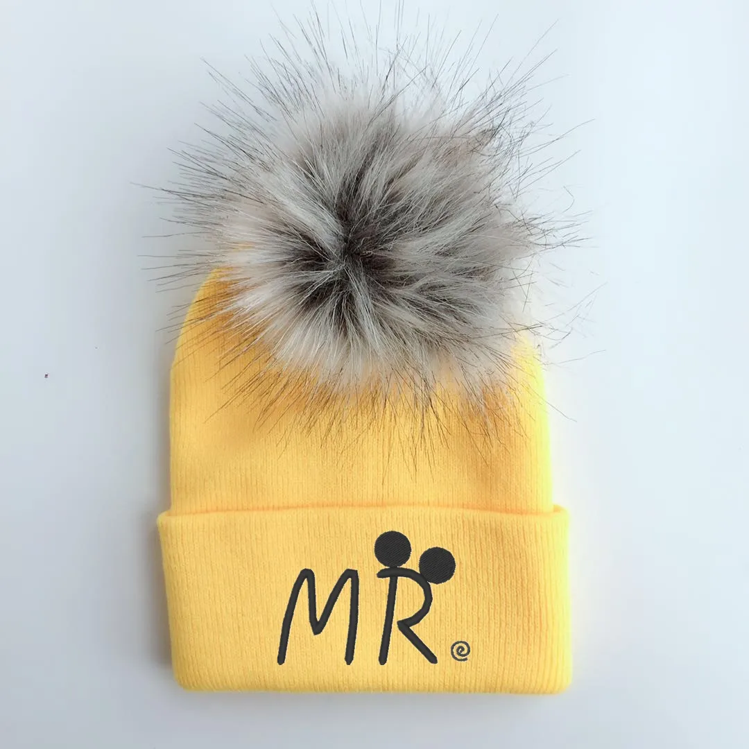 mr yellow Младенческой кружки мистер и миссис вышивка ребенка красочные енота искусственный мех помпон шапка бини для девочек и мальчиков детские вязаные шапки повседневные skullies - Цвет: mr yellow
