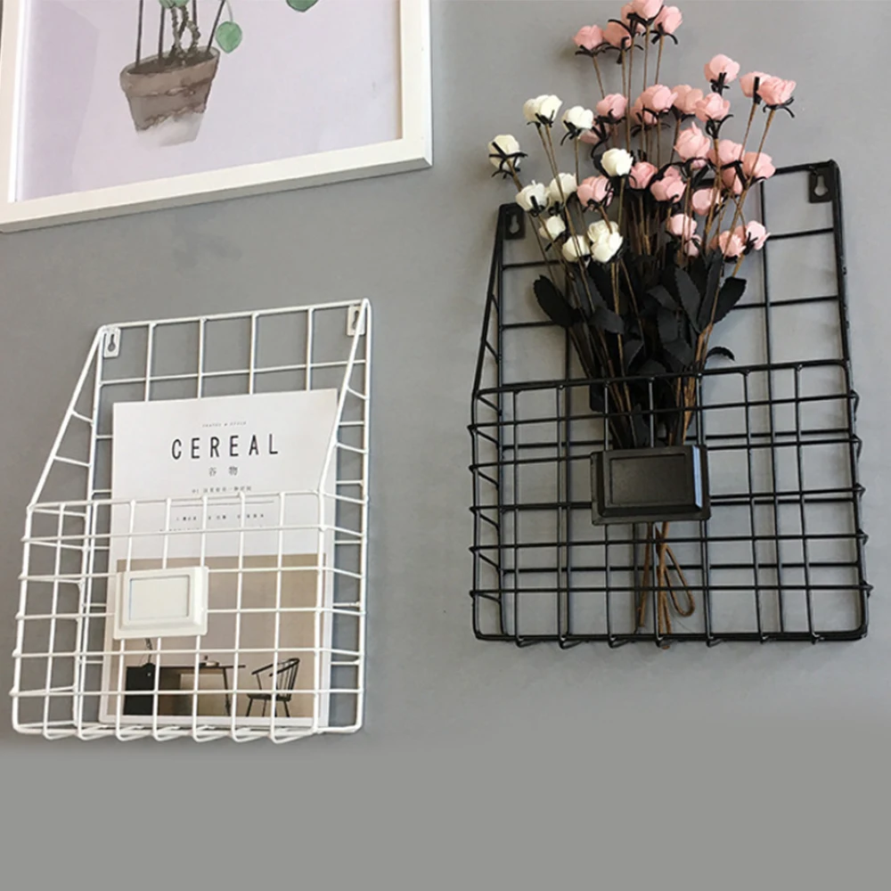 Simple Iron Wall Mounted Hanging Rack Iron Storage Basket Magazine Storage Box Wall Hanging Newspaper Racks Versatile Baskets