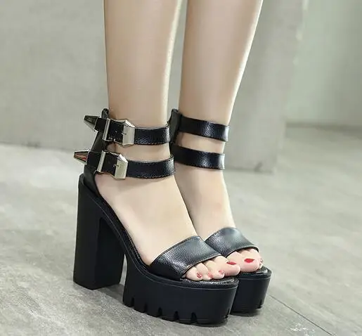 Летние Сандалии Обувь Женщина 2017 пом сандалии Моды Каблуки Гладиатор женские