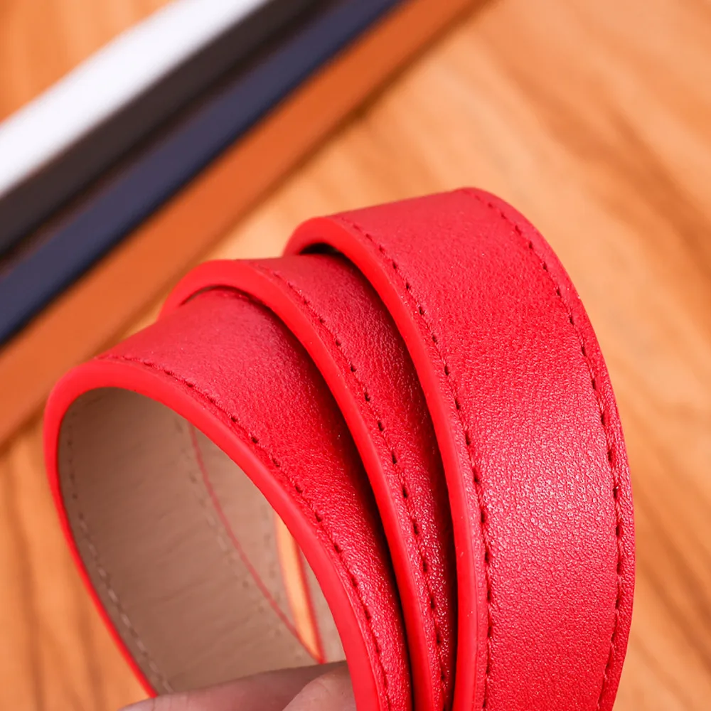 Женский кожаный ремень с металлической пряжкой широкий однотонный Повседневный