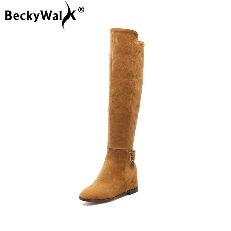 BeckyWalk/зимняя замшевая обувь женские сапоги до колена высокие на скрытой танкетке