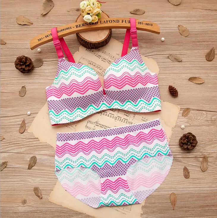 Комплект женского Бесшовного нижнего белья с чашкой пуш-ап 3/4 | Женская одежда