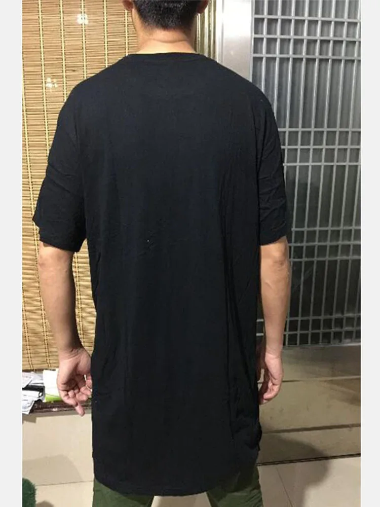 Мужская длинная футболка в стиле хип хоп MUSCULARITY черная Повседневная с коротким