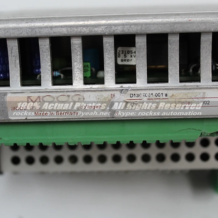 Используется в хорошем состоянии модуль расширения D136E001-001A с аксессуарами