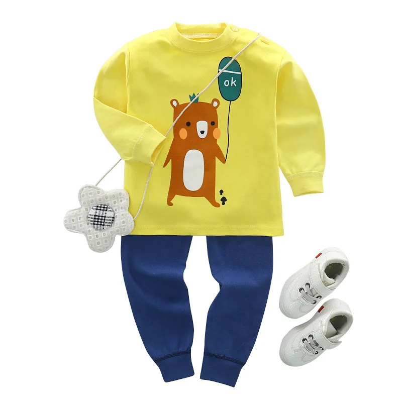 Комплект одежды для маленьких мальчиков с героями мультфильмов осенняя одежда