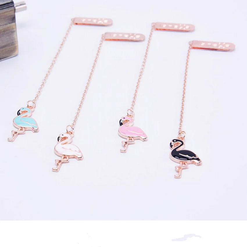 

4 Pcs/Set Cute Colourful Flamingo metal Pendant Bookmark Book Holder Message Card Gift Stationery