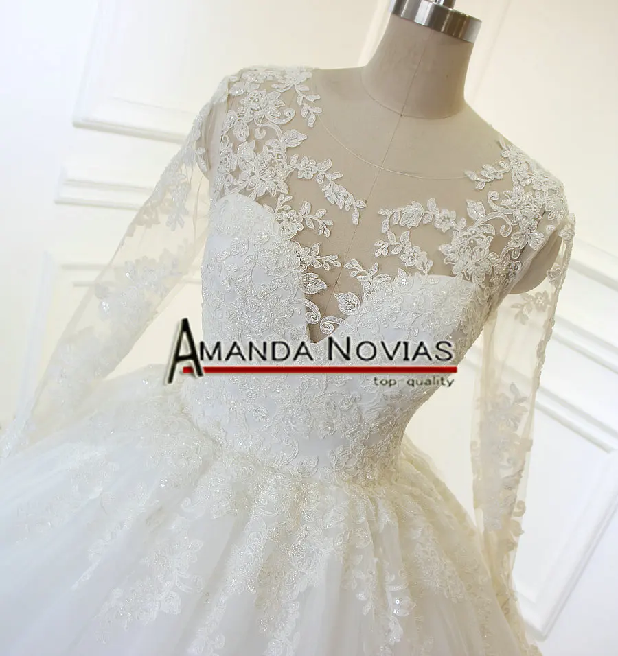 Свадебное платье с длинным рукавом Amanda Novias кружевное бальное длинными рукавами