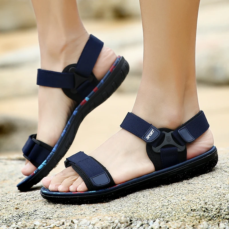 Мужская повседневная обувь летние мужские дышащие черные пляжные сандалии