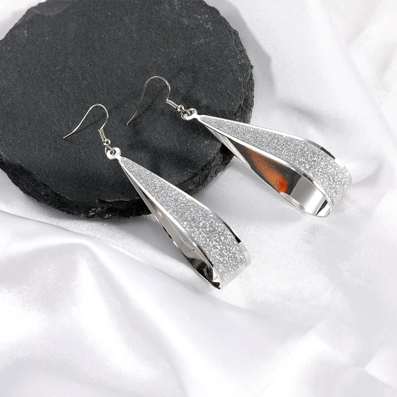 

Cute Girls Bling Bling Drop Earrings For Women Punk Metal Drip Dangle Earing Jewelry Party Wedding Gifts