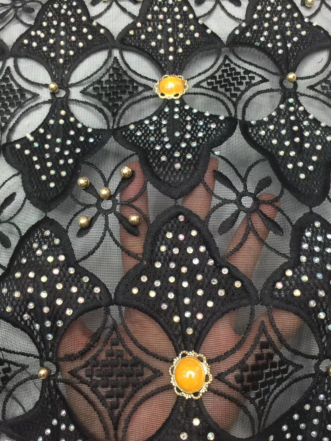 

white Color African Lace Fabric 2018 Embroidered Nigerian Beaded Laces Fabric.High Quality French Tulle Lace Fabric For Women