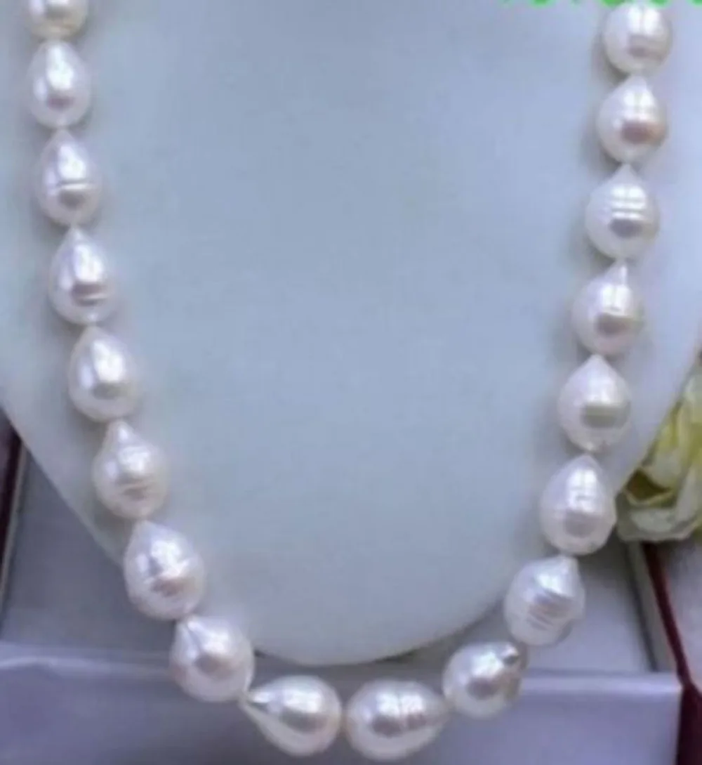 Beautiful Charming 11-12 MM WHITE AKOYA BAROQUE PEARL NECKLACE 18"AAA
