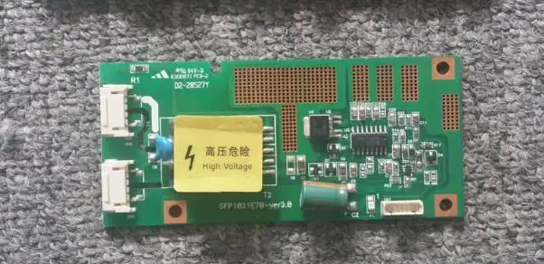 

Новый и оригинальный SFP1021E70-VER3.0 D2-28527Y 1021-70A инвертор