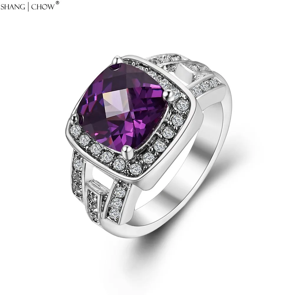 

Кольцо женское из серебра 925 пробы, с фиолетовым кварцем