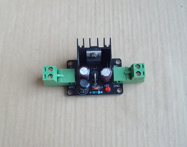 Бесплатная доставка! Модули регулятора напряжения постоянного тока в постоянный