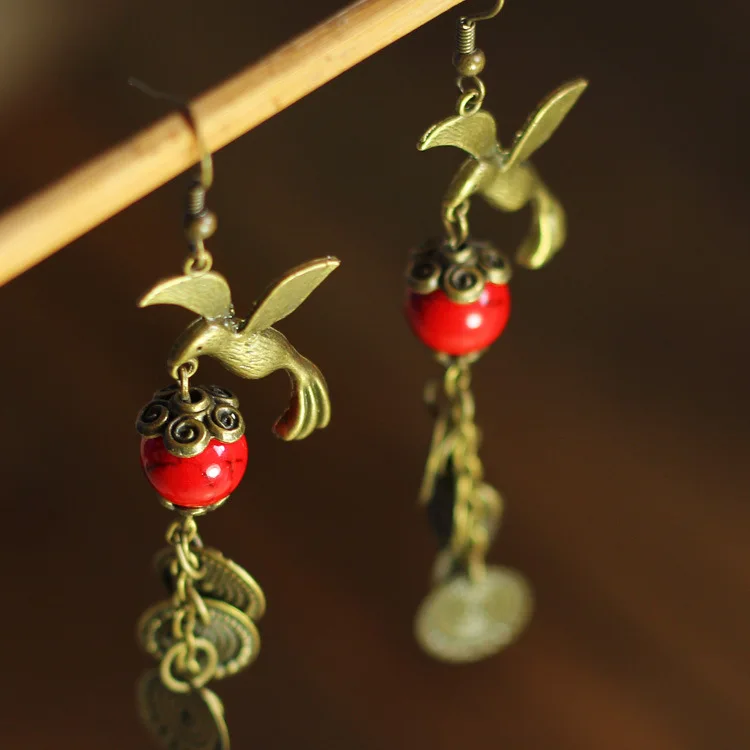 FREE SHIPPING Vintage Style Charming Retro Bronze Birds with Red Tur quoise Beads Elegant Pendulous Long Earrings Ethnic Jewelry | Украшения