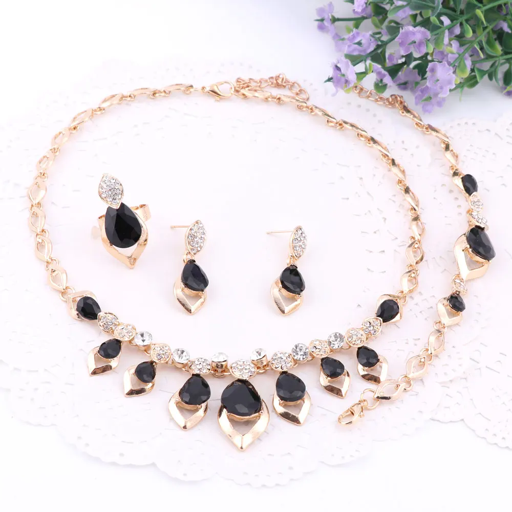 Комплект из колье серёг браслета и кольца с кристаллами | Украшения аксессуары