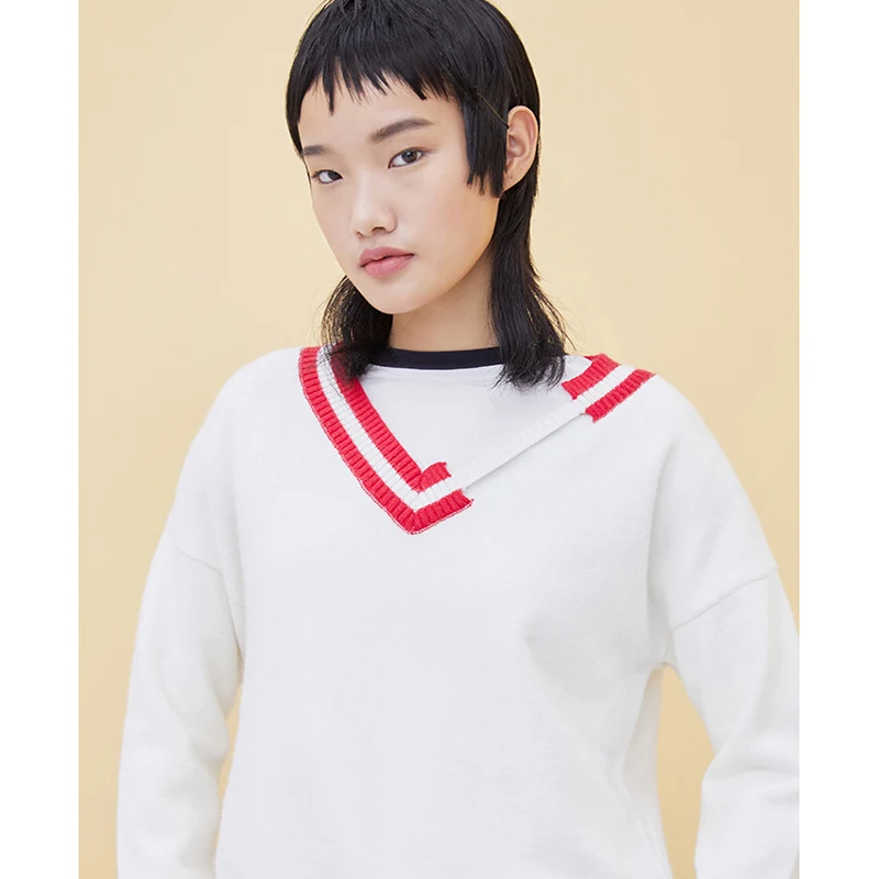 women fashion V-neck hole sweater female loose heart-shaped set of sweet SHSW5233 | Женская одежда