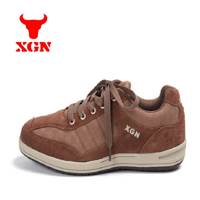 Comfortable Men Skate Shoes, Slip 