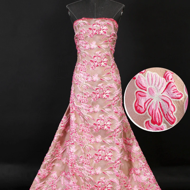 

153CM Wide 320G/M Weight Sweet Pink Jacquard Acrylic Polyester Brocade Fabric for Spring and Autumn Dress Shirt Jacket DE971