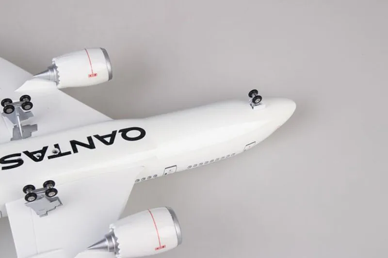 1/130 масштаб 47 см самолет Boeing B787 Dreamliner самолет QANTAS Airways модель самолетов W свет и колеса литой под давлением пластиковый самолет