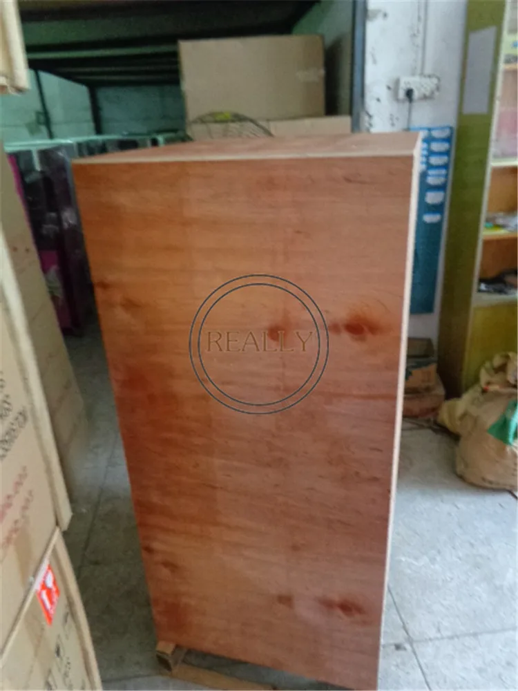 Машина для производства Итальянского Мороженого большой емкости с 3