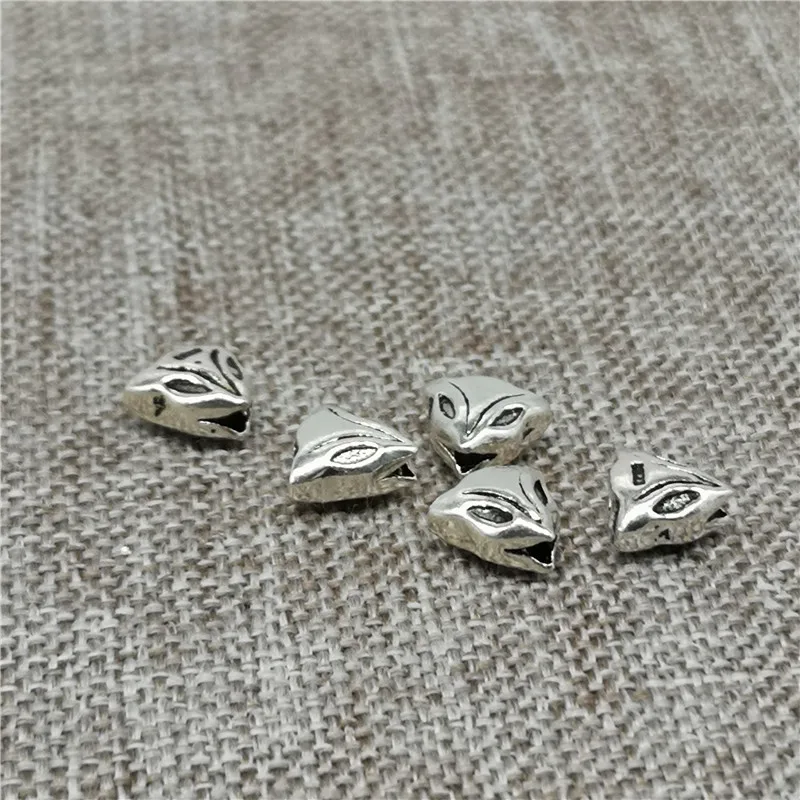 

925