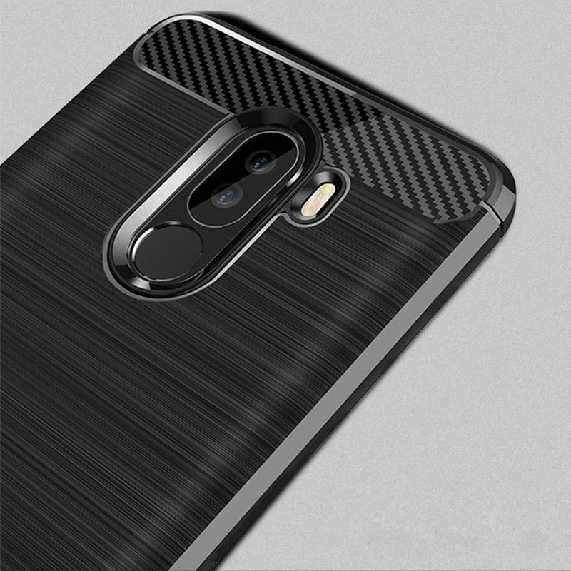 Чехол для Xiaomi Pocophone F1 ударопрочный чехол накладка из углеродного волокна и ТПУ