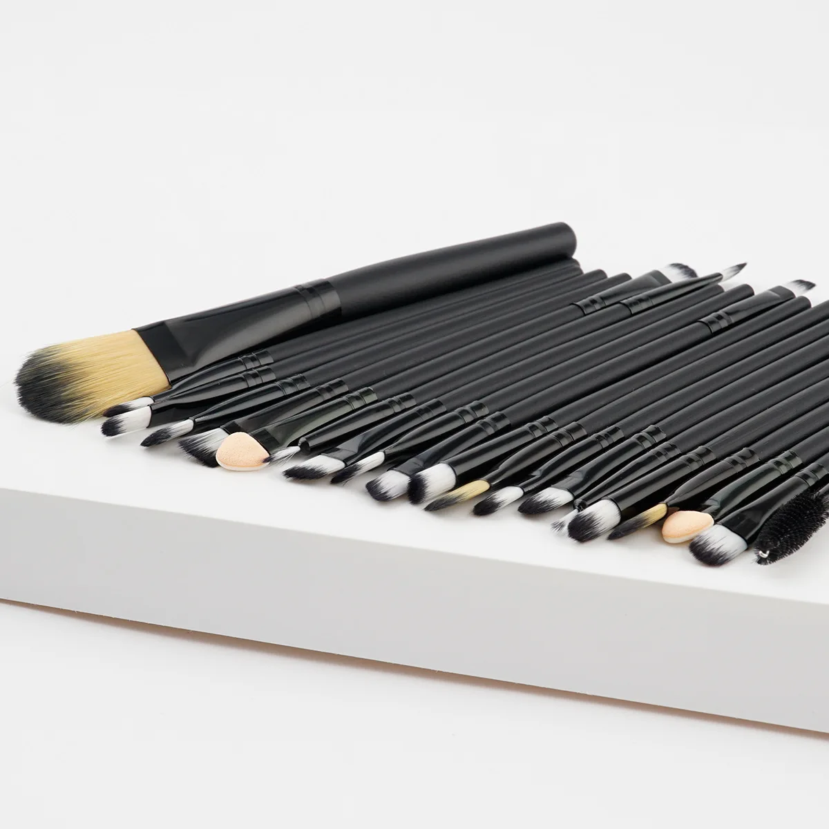 20 штук инструменты для макияжа глаз Кисти Набор теней для век Blending Brush пудра Eyeshadading, губ, карандаш для глаз Кисть косметическая