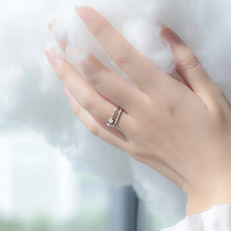 Женское кольцо из серебра с фианитом|Кольца| |