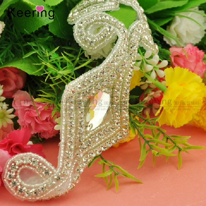 

Fashion Style Shiny Clean Crystal Rhinestone Beaded Trim WRA-763