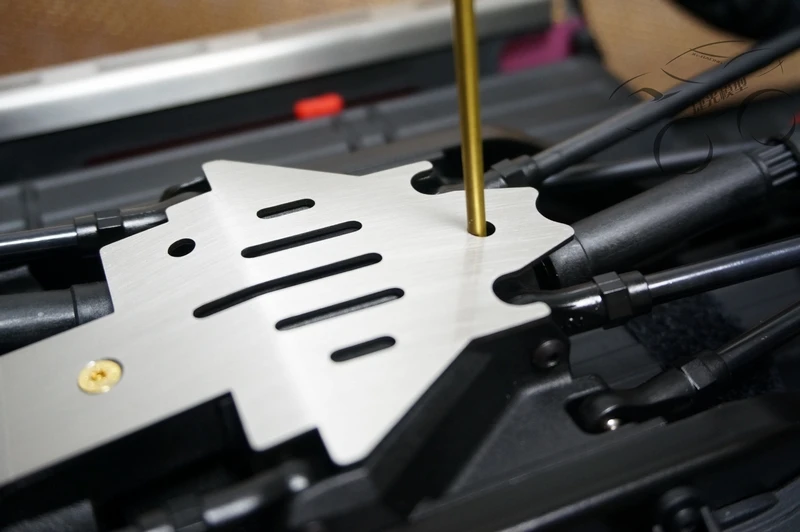 

Stainless Steel Chassis Protection Chassis Armor skid plate For 1/10 TRAXXAS Trx-4 TRX4 Rc Crawler Car Part