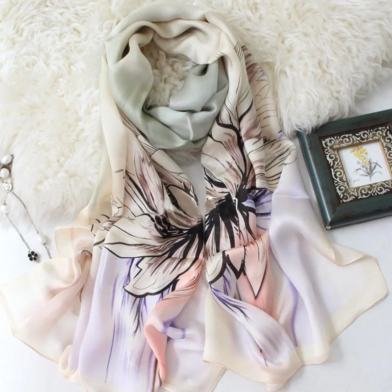 Осенне-зимняя коллекция 2017 г. Новый цифровой живописи лотоса шелковые шарфы | Дом